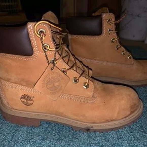 Timberlands - Picture 2 of 4